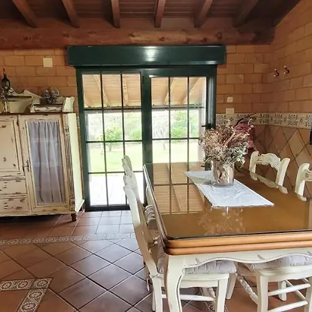 Casa Rústica Piscina, Apartadiño