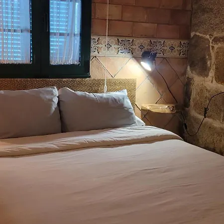 Casa Rustica Piscina, Apartadino בית נופש *