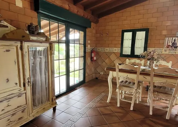 Casa Rustica Piscina, Apartadino בית נופש פוברה דו קאראמינל