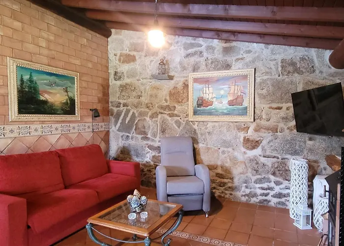 Casa Rustica Piscina, Apartadino בית נופש *